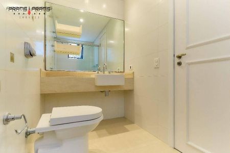 41_photo/94dce5d359.bc2625db7da5e859-ATLAS-dbbef6b9-83ea-4cc4-81c1-7cc085d939b5.jpg de apartamento para alugar com 4 quartos, 226m² em Cabral, Curitiba