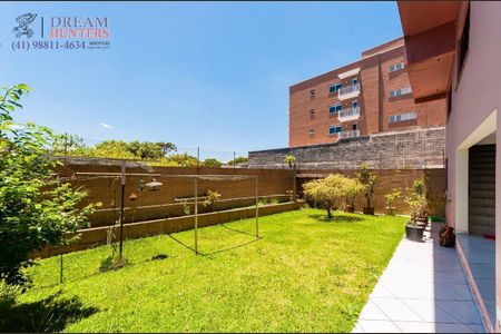 27_photo/94dce5d3ab.38153d79977beed0-ATLAS-095b5d8e-59e9-4d69-8e6b-e46ef024a8f2.jpg de casa à venda com 3 quartos, 416m² em Bacacheri, Curitiba