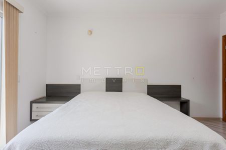 36_photo/94dce5d479.a7b2593691b93303-ATLAS-a9d0c7de-e248-4856-adc2-e7e4402656a8.jpg de casa à venda com 4 quartos, 352m² em Bacacheri, Curitiba