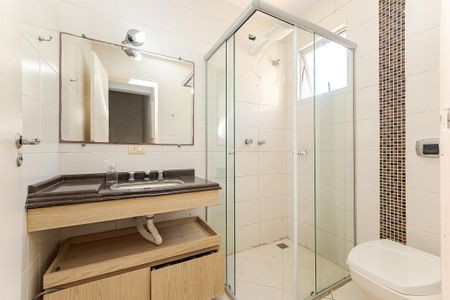 6_photo/94dce5d48d.28f6ec5d72603be5-ATLAS-4bcdf294-7a2d-41b8-95e6-d7940ef5133a.jpg de casa à venda com 4 quartos, 147m² em Bacacheri, Curitiba