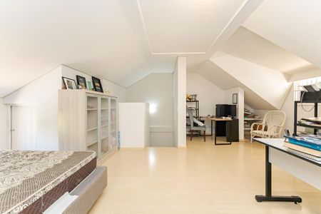 27_photo/94dce5d48d.28f6ec5d72603be5-ATLAS-acc9b91c-6fe0-4e8f-83f5-cbcec3aaf2f6.jpg de casa à venda com 4 quartos, 147m² em Bacacheri, Curitiba