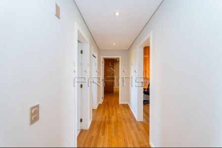 39_photo/94dce5d4ad.7e7e0caf2581e0bf-ATLAS-36f2c56b-26fa-4648-a828-46daa0d41b88.jpg de apartamento à venda com 4 quartos, 229m² em Bacacheri, Curitiba