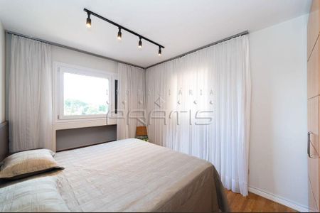 48_photo/94dce5d4ad.7e7e0caf2581e0bf-ATLAS-38443587-89d8-4402-87b4-dac7acd4e716.jpg de apartamento à venda com 4 quartos, 229m² em Bacacheri, Curitiba