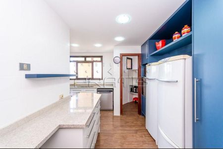 33_photo/94dce5d4ad.7e7e0caf2581e0bf-ATLAS-cfade773-8175-4497-9a79-5aefb2ce3c32.jpg de apartamento à venda com 4 quartos, 229m² em Bacacheri, Curitiba