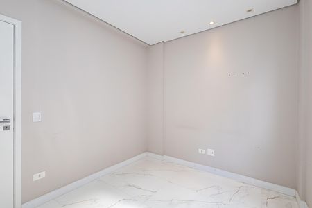 7_photo/94dce5d593.f861ecc718bdcbd7-ATLAS-619f68b2-2f5a-4b36-8088-6d1254f53f6a.jpg de apartamento à venda com 2 quartos, 70m² em Bacacheri, Curitiba