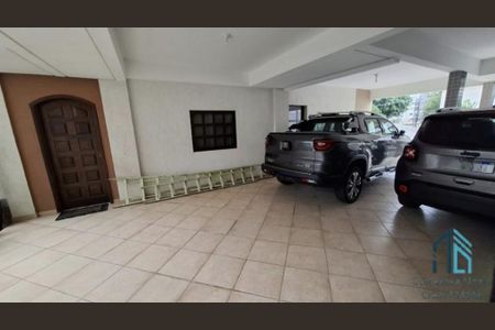 4_photo/94dce5d59f.ceff8192393c33de-ATLAS-8a048066-16bb-4266-98b4-1093c96e84f0.jpg de casa à venda com 7 quartos, 640m² em Bacacheri, Curitiba