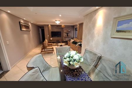 9_photo/94dce5d59f.ceff8192393c33de-ATLAS-9bfbfec0-0c09-45a6-b75a-5f733d62f3d9.jpg de casa à venda com 7 quartos, 640m² em Bacacheri, Curitiba