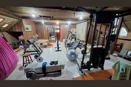 44_photo/94dce5d59f.ceff8192393c33de-ATLAS-b72ae48d-7742-42f8-88fd-e5afc61a3bfc.jpg de casa à venda com 7 quartos, 640m² em Bacacheri, Curitiba