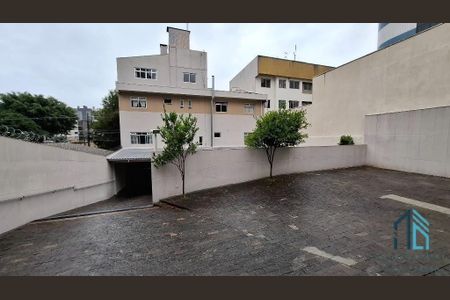 41_photo/94dce5d59f.ceff8192393c33de-ATLAS-ebda78af-7662-4a45-a7d6-ee6ecc902c2e.jpg de casa à venda com 7 quartos, 640m² em Bacacheri, Curitiba