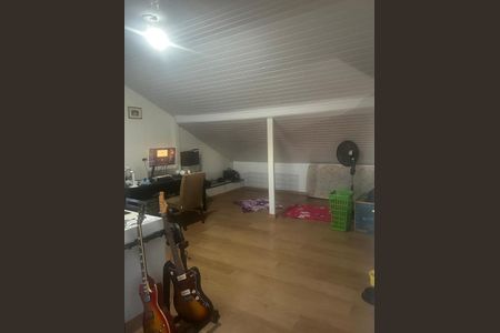 5_photo/94dce5d877.18514b8fb9c795ac-ATLAS-9228fac3-73e2-4e26-8641-a2c1c01acaf1.jpg de casa à venda com 3 quartos, 124m² em Bacacheri, Curitiba