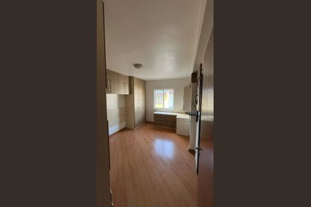 7_photo/94dce5d877.358915be0f21f955-ATLAS-e7e9ced5-5745-4d30-a6b4-cd8ce664e4b3.jpg de casa à venda com 3 quartos, 120m² em Bacacheri, Curitiba