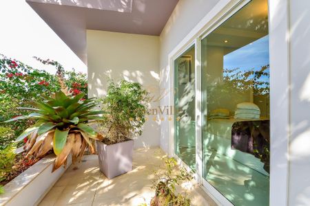 11_photo/94dce5e0bf.ceff8192393c33de-ATLAS-5445aa8c-76a0-4b93-bd9c-a78192c03a8b.jpg de casa à venda com 3 quartos, 284m² em Bacacheri, Curitiba