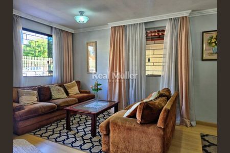 7_photo/94dce5e24d.598c66e7e5047e83-ATLAS-7b52b331-dcdd-4d76-9a96-4a9b49a52aea.jpg de casa à venda com 4 quartos, 181m² em Bacacheri, Curitiba