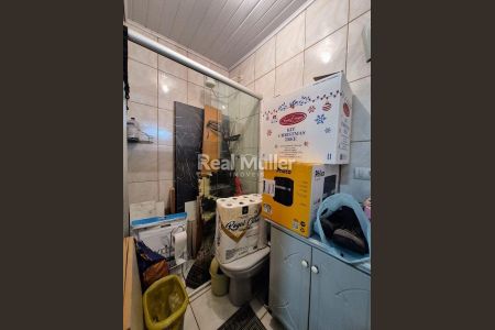 40_photo/94dce5e24d.598c66e7e5047e83-ATLAS-f817e60a-c11d-4237-acb6-ed631732e1a1.jpg de casa à venda com 4 quartos, 181m² em Bacacheri, Curitiba