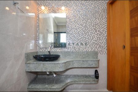 2_photo/94dce5e363.8ae1cb5ed2a1280b-ATLAS-0cf8e646-60c3-4a3f-8e3a-f9cb6ce074d4.jpg de casa à venda com 4 quartos, 276m² em Bacacheri, Curitiba