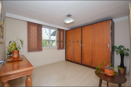 11_photo/94dce5e363.8ae1cb5ed2a1280b-ATLAS-46a712c2-4eee-42f9-839b-19b654c1bae0.jpg de casa à venda com 4 quartos, 276m² em Bacacheri, Curitiba