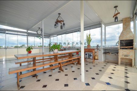 45_photo/94dce5e363.8ae1cb5ed2a1280b-ATLAS-ca4d830e-e30b-4c13-928d-b63aced12ef9.jpg de casa à venda com 4 quartos, 276m² em Bacacheri, Curitiba