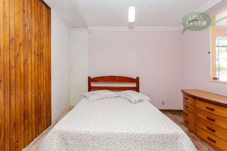 5_photo/94dce5e399.3714cccd63f8fe2d-ATLAS-1e6e2d54-dea7-4e53-a819-610f7cc0a79b.jpg de casa à venda com 3 quartos, 210m² em Bacacheri, Curitiba