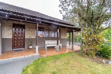 2_photo/94dce5e3a1.3714cccd63f8fe2d-ATLAS-fe9d02bd-1de6-4840-b761-db51cb24ad79.jpg de casa à venda com 3 quartos, 247m² em Bacacheri, Curitiba