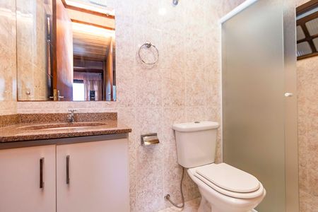 43_photo/94dce5e3df.16787a6ea0be7e8a-ATLAS-50d57153-ed6a-47d8-bd14-8f4cb7765ecd.jpg de casa à venda com 4 quartos, 231m² em Bacacheri, Curitiba