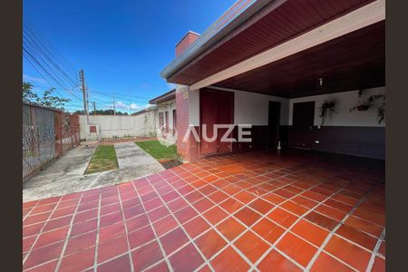 2_photo/94dce5e44f.dc8bbd111761e841-ATLAS-3bbf0bc6-29dc-43a7-8fbf-bb2f081837d9.jpg de casa à venda com 3 quartos, 140m² em Bacacheri, Curitiba