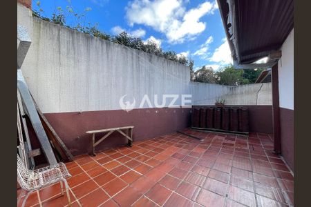 10_photo/94dce5e44f.dc8bbd111761e841-ATLAS-ef74c538-9407-40ff-b534-bd89cb3870ca.jpg de casa à venda com 3 quartos, 140m² em Bacacheri, Curitiba