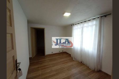 15_photo/94dce5e475.3714cccd63f8fe2d-ATLAS-33f96f2f-9209-4be4-b528-e34b6c947d99.jpg de casa para alugar com 4 quartos, 70m² em Bacacheri, Curitiba