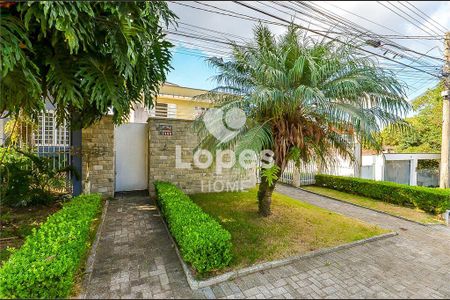 10_photo/94dce5e803.82be18ad98973cde-ATLAS-8d2086b7-60b7-4c54-a299-bf5633509d86.jpg de casa à venda com 4 quartos, 460m² em Bacacheri, Curitiba