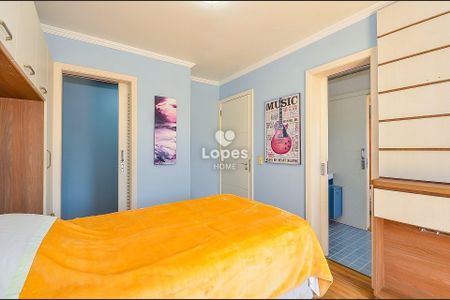 24_photo/94dce5e803.82be18ad98973cde-ATLAS-9700c0bf-0f4e-43b4-a2fa-e0944a3ff61f.jpg de casa à venda com 4 quartos, 460m² em Bacacheri, Curitiba