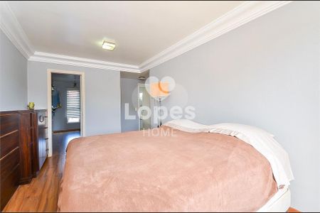 15_photo/94dce5e803.82be18ad98973cde-ATLAS-b7d7d7f1-a9a3-4cf3-8004-18ce4a048bcd.jpg de casa à venda com 4 quartos, 460m² em Bacacheri, Curitiba