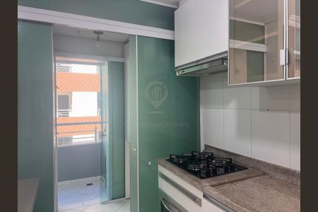 4_photo/94dce5e847.2d2635570418608f-ATLAS-7cec6ce3-b5a4-405b-9c5f-e96e71879e3b.jpg de apartamento à venda com 2 quartos, 63m² em Bacacheri, Curitiba