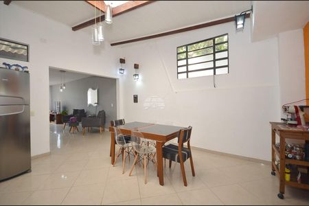 19_photo/94dce5e989.7954feb32d1ae247-ATLAS-340b5816-b96e-48da-a89d-e7dd04049d65.jpg de casa à venda com 3 quartos, 147m² em Bacacheri, Curitiba