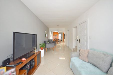 9_photo/94dce5e989.7954feb32d1ae247-ATLAS-69da39b4-089c-4809-ac69-2dfdd5877fe8.jpg de casa à venda com 3 quartos, 147m² em Bacacheri, Curitiba