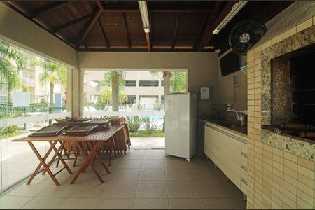 6_photo/94dce5e9ab.4c6dcff2e598dd83-ATLAS-2647d555-51df-4180-a0e1-1c705fc6bdf1.jpg de apartamento à venda com 2 quartos, 53m² em Bacacheri, Curitiba