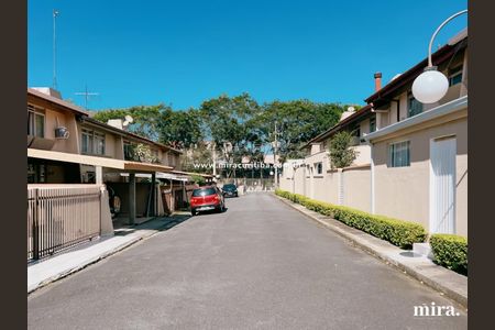 6_photo/94dce5e9cd.26dc6cb80f3e86b0-ATLAS-0a36ed0a-1952-4e0a-aa01-001b6c63fe94.jpg de casa à venda com 3 quartos, 123m² em Bacacheri, Curitiba