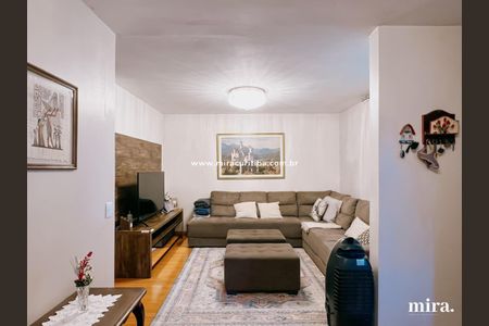 5_photo/94dce5e9cd.26dc6cb80f3e86b0-ATLAS-1945f7f6-ebb9-4c94-8d34-70ec5d0c750e.jpg de casa à venda com 3 quartos, 123m² em Bacacheri, Curitiba