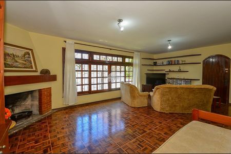 6_photo/94dce5e9d1.70fed3faa30d4614-ATLAS-44cb0207-9a5d-4825-8ce8-8dcd1b566e4e.jpg de casa à venda com 3 quartos, 148m² em Bacacheri, Curitiba