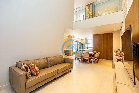 4_photo/94dce5ecbf.3cc2d31291e2990f-ATLAS-08f05732-ecea-447c-b3cd-d7481ad6982e.jpg de casa à venda com 3 quartos, 180m² em Bairro Alto, Curitiba