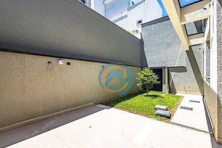 31_photo/94dce5ecbf.3cc2d31291e2990f-ATLAS-8f496518-942d-4f3b-90e8-34539b7f01d3.jpg de casa à venda com 3 quartos, 180m² em Bairro Alto, Curitiba