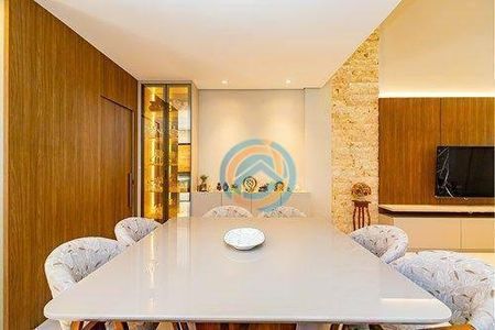 12_photo/94dce5ecbf.3cc2d31291e2990f-ATLAS-a4afc4de-c711-4c21-bd36-44c586471df3.jpg de casa à venda com 3 quartos, 180m² em Bairro Alto, Curitiba