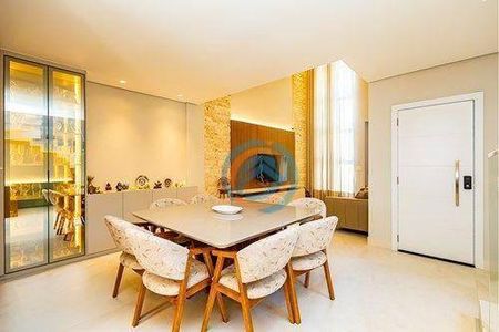 13_photo/94dce5ecbf.3cc2d31291e2990f-ATLAS-c5ff05f6-7cea-4a7d-b2ed-c93e9f3a9e50.jpg de casa à venda com 3 quartos, 180m² em Bairro Alto, Curitiba