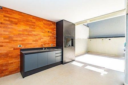 22_photo/94dce5ecbf.4920d6e5269d0762-ATLAS-1bb2f6fe-6bf2-41fc-a718-8e21e4a50102.jpg de casa à venda com 3 quartos, 180m² em Bairro Alto, Curitiba