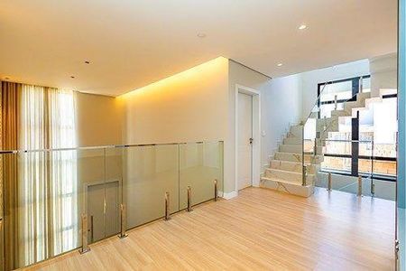 9_photo/94dce5ecbf.4920d6e5269d0762-ATLAS-310d025f-2675-49ce-9a26-e01cbbac4b62.jpg de casa à venda com 3 quartos, 180m² em Bairro Alto, Curitiba