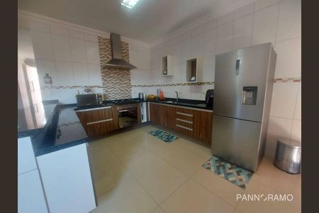 4_photo/94dce5ed63.96458e673c4e6a1a-ATLAS-4da990b5-19cf-4abb-b5a2-09e9520eca75.jpg de casa à venda com 3 quartos, 183m² em Bairro Alto, Curitiba