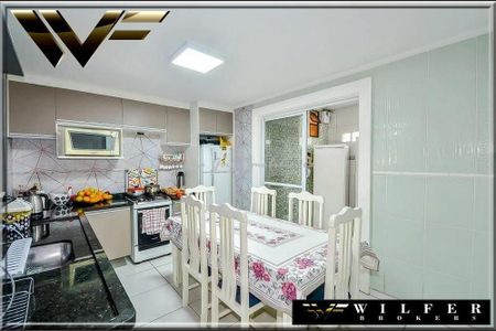 6_photo/94dce5ed8f.4cb36fa8bd7c581d-ATLAS-bbfc1a6c-7433-4d70-a66a-d47e937b6cf9.jpg de casa à venda com 3 quartos, 72m² em Bairro Alto, Curitiba