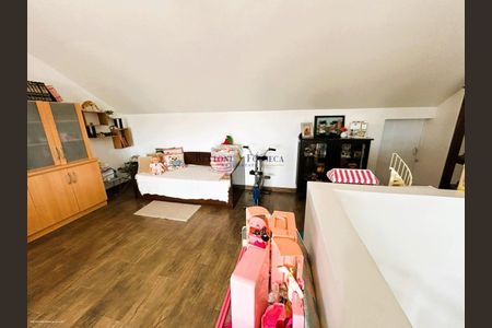 40_photo/94dce5ed9b.ffdd1ddaa3c736e5-ATLAS-7f1de2bd-d507-4270-bae2-62add3319ff7.jpg de casa à venda com 3 quartos, 240m² em Bairro Alto, Curitiba