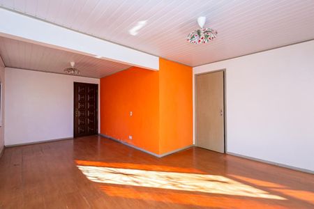 4_photo/94dce5ee41.9803aeba41cbaf1e-ATLAS-2ca08b27-fb2e-42ae-8498-6406e6af33f9.jpg de casa à venda com 3 quartos, 210m² em Bairro Alto, Curitiba