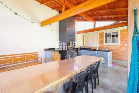 33_photo/94dce5efbb.59b9fa3339c8dcb8-ATLAS-1358d704-3e9a-4824-bfa0-583d9b8bb393.jpg de casa à venda com 3 quartos, 200m² em Bairro Alto, Curitiba