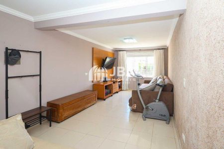 5_photo/94dce5efbb.59b9fa3339c8dcb8-ATLAS-16cae19f-c4c5-48a2-bbde-b32ef67a7cee.jpg de casa à venda com 3 quartos, 200m² em Bairro Alto, Curitiba