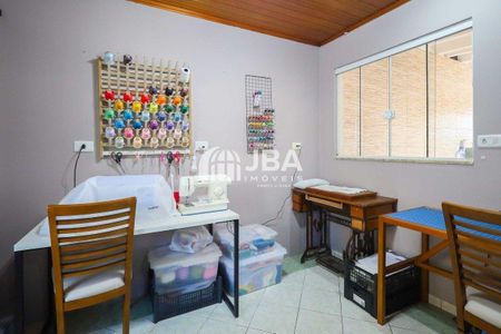 12_photo/94dce5efbb.59b9fa3339c8dcb8-ATLAS-c86153fd-14ba-4939-8635-081f9e8f89e1.jpg de casa à venda com 3 quartos, 200m² em Bairro Alto, Curitiba